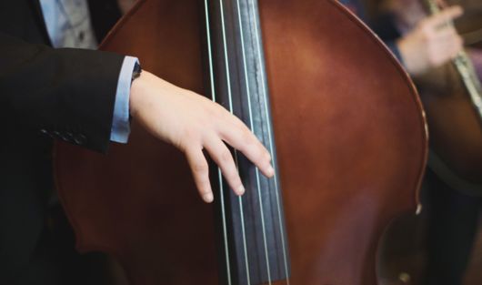 Stellenausschreibung: Kontrabass (20%)